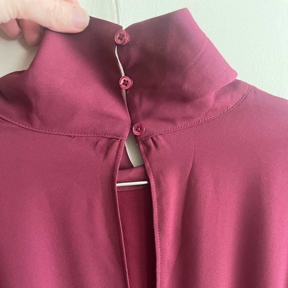 Aritzia Babaton Luke Dress Burgundy Midi Mock Neck 3/4 Sleeve A Line - Picture 7 of 12